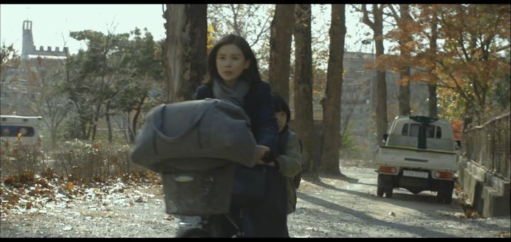 "아이의 엄마가 되어주고 싶었는데 유괴범이 되었어요...전 아이의 엄마가 될 수 있을까요??" | 인스티즈