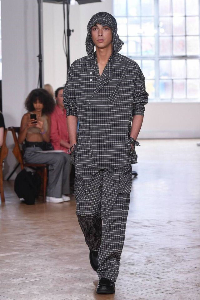 한국 할아버지들 패션에 충격을 받은 세계 유명 디자이너 | 인스티즈