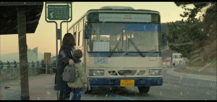 "아이의 엄마가 되어주고 싶었는데 유괴범이 되었어요...전 아이의 엄마가 될 수 있을까요??" | 인스티즈