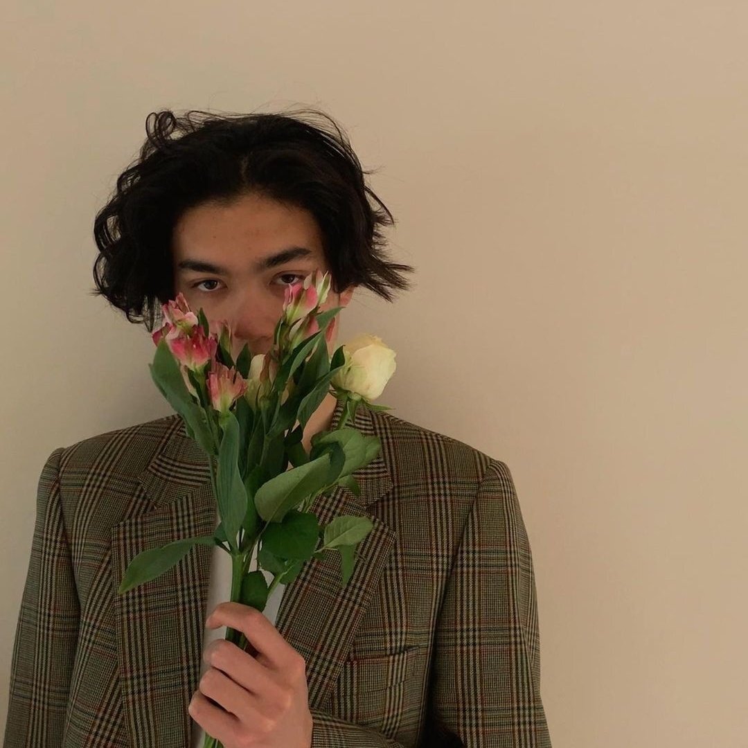 작품에서는 너드를 연기하지만 본체는 핫한 아시아계 배우들 | 인스티즈