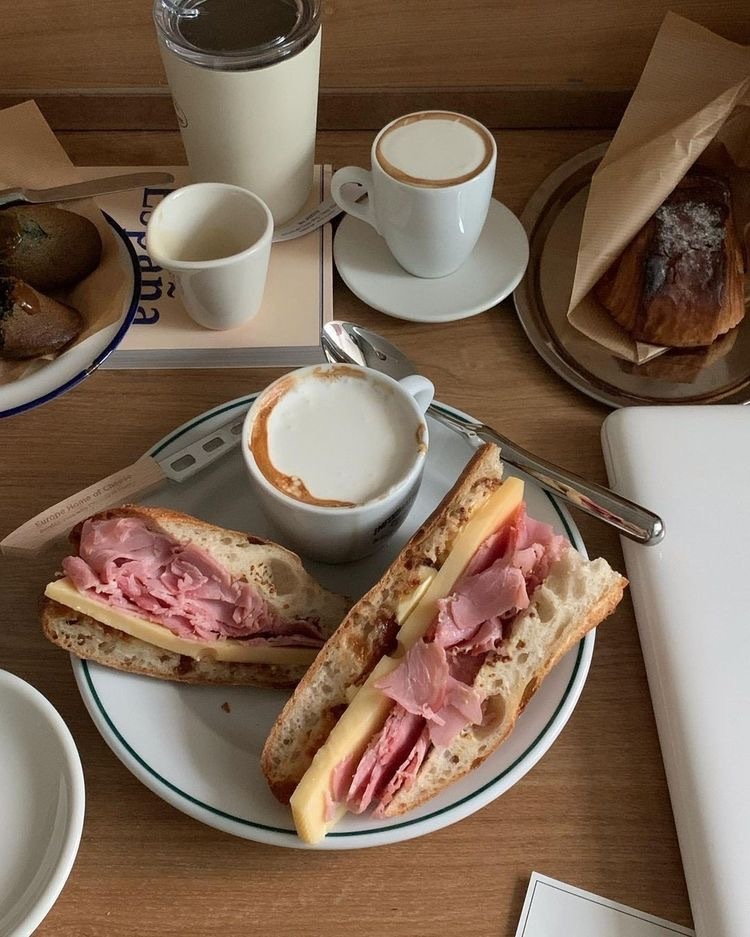 빵과 커피가 주는 여유로움 | 인스티즈