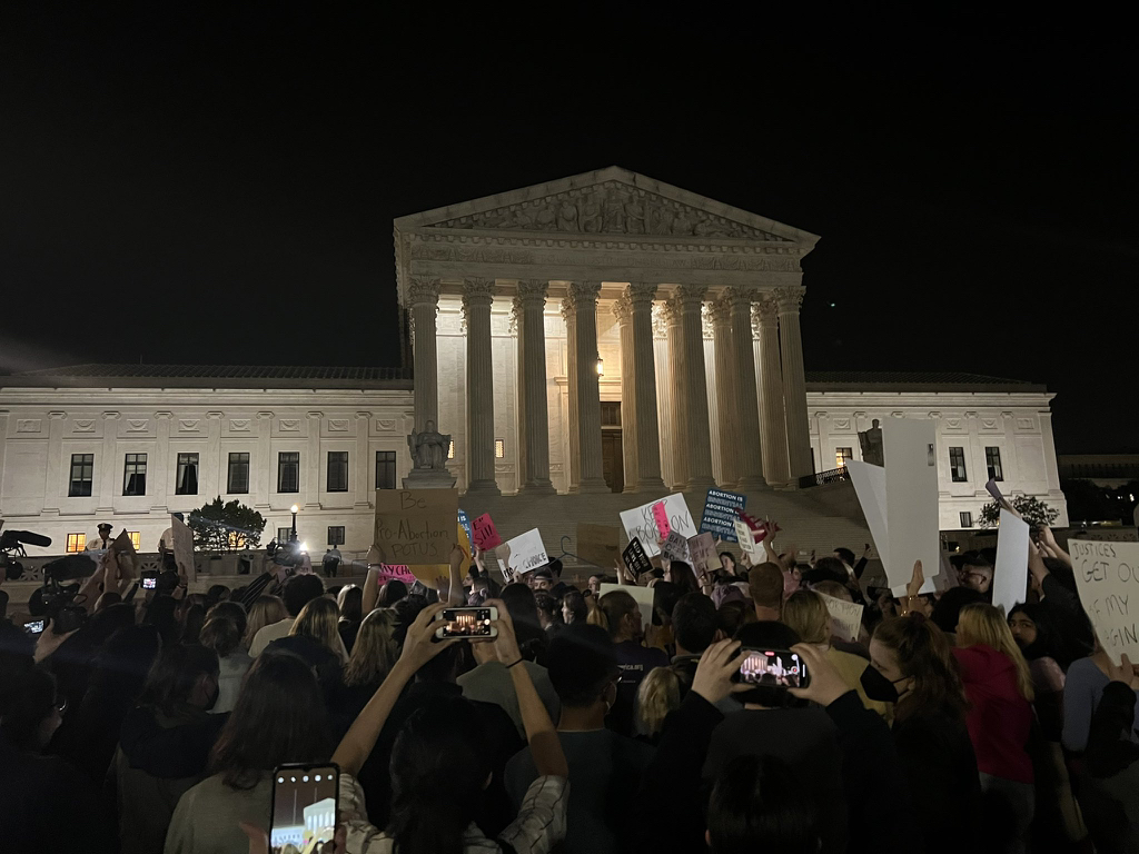 미국 연방대법원에서 낙태죄 부활시키려 하는 내부 문건 유출돼서 현재 난리난 미국.txt | 인스티즈