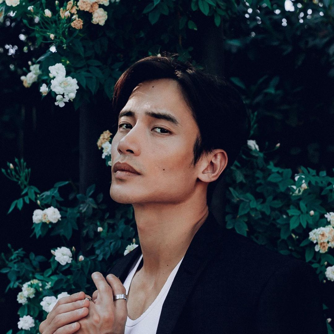 작품에서는 너드를 연기하지만 본체는 핫한 아시아계 배우들 | 인스티즈