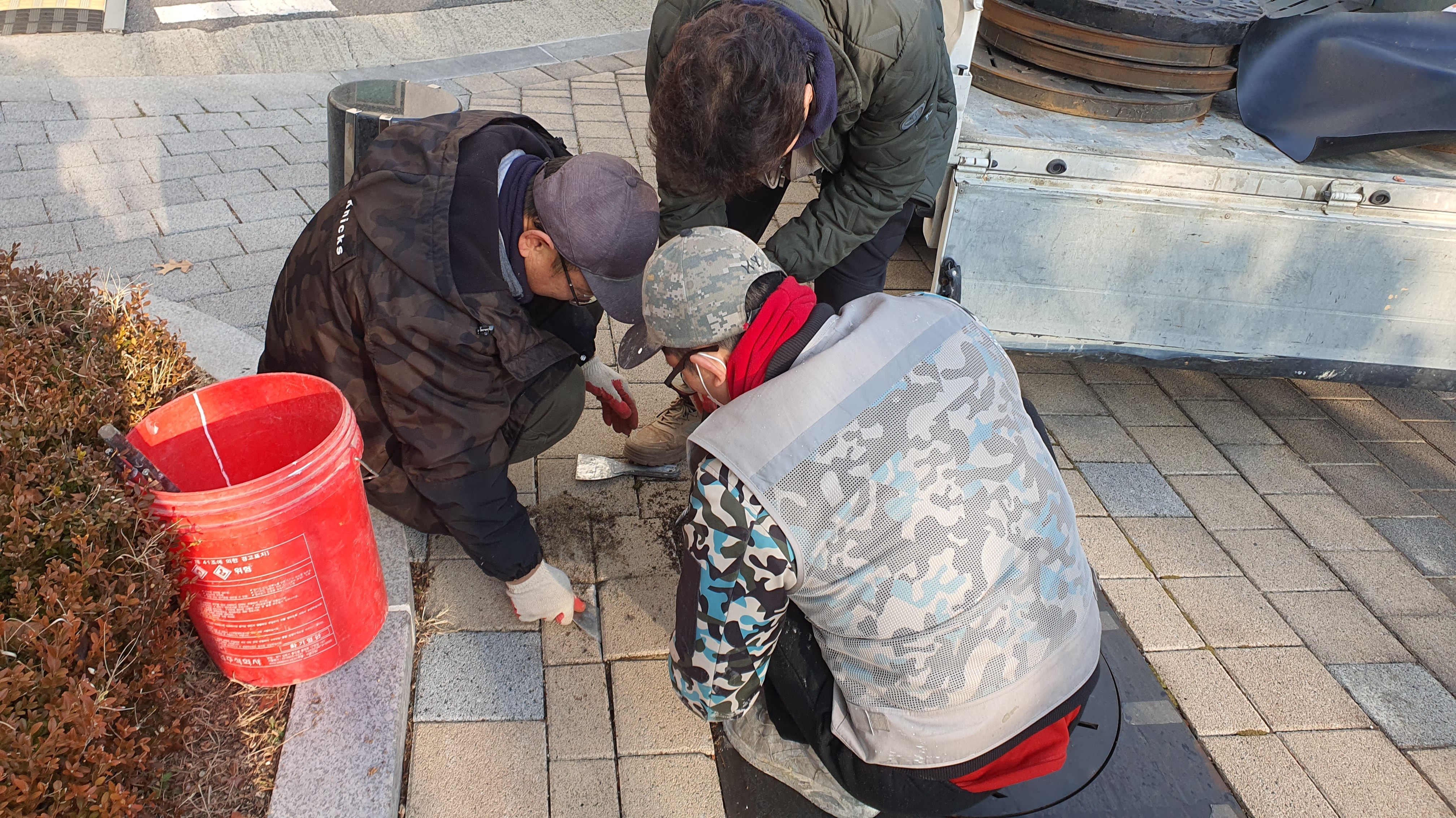 수정이엔씨 이미지