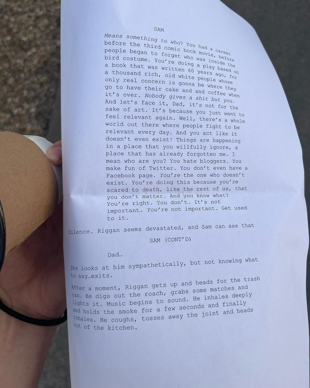 런던으로 유학간 위키미키 김도연 | 인스티즈