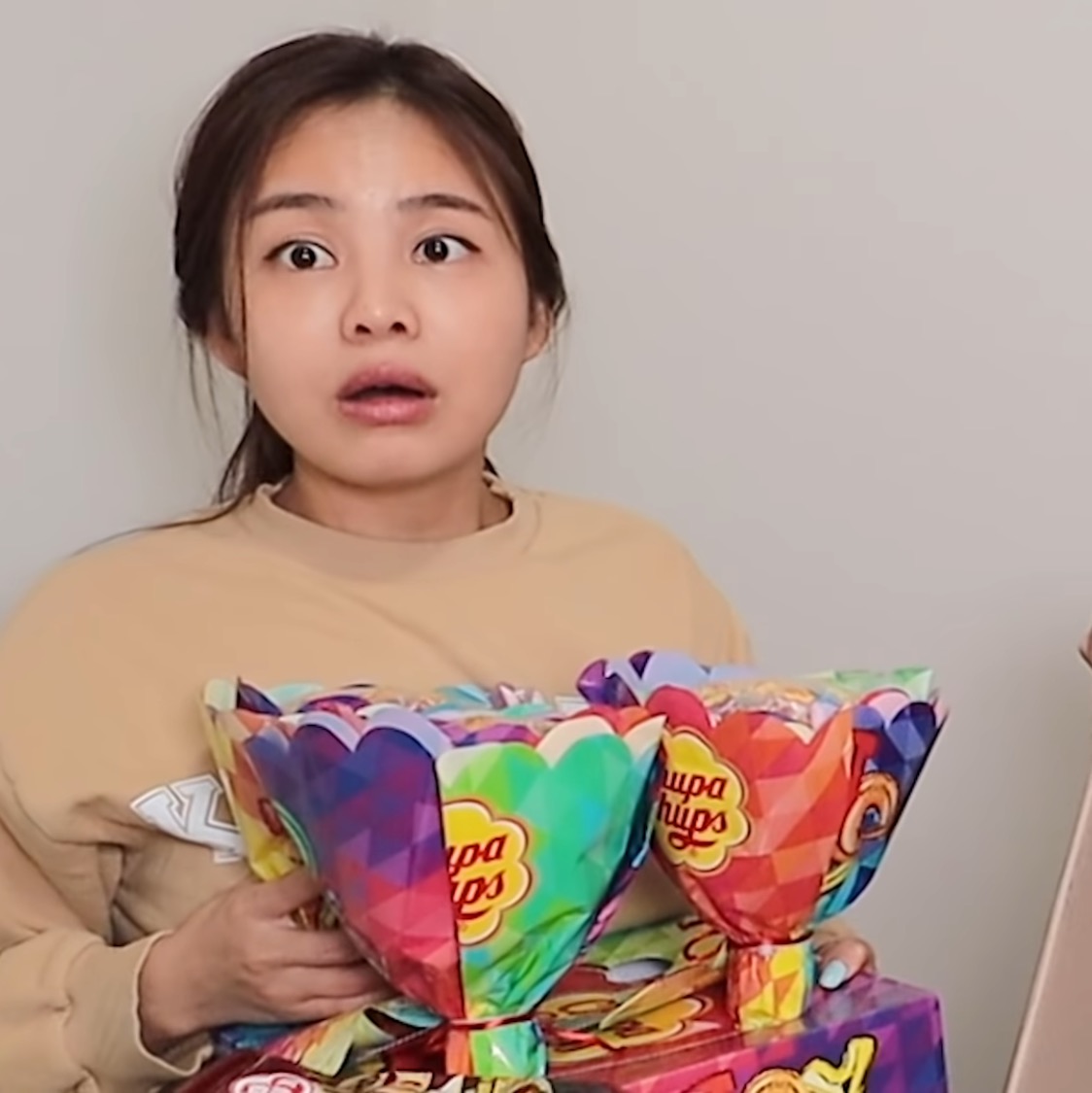 츄파춥스에 대한 평생의 믿음이 깨지는 순간.. | 인스티즈