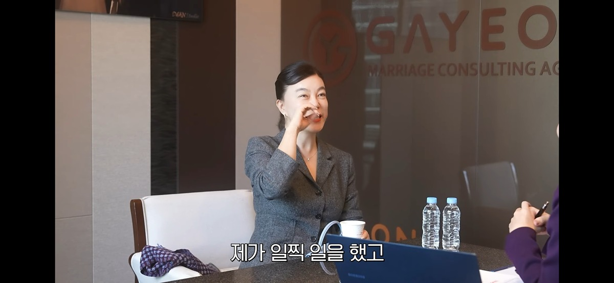 혼자 사는 게 너무 좋아서 가끔 자다가도 웃는다는 최화정.jpg | 인스티즈