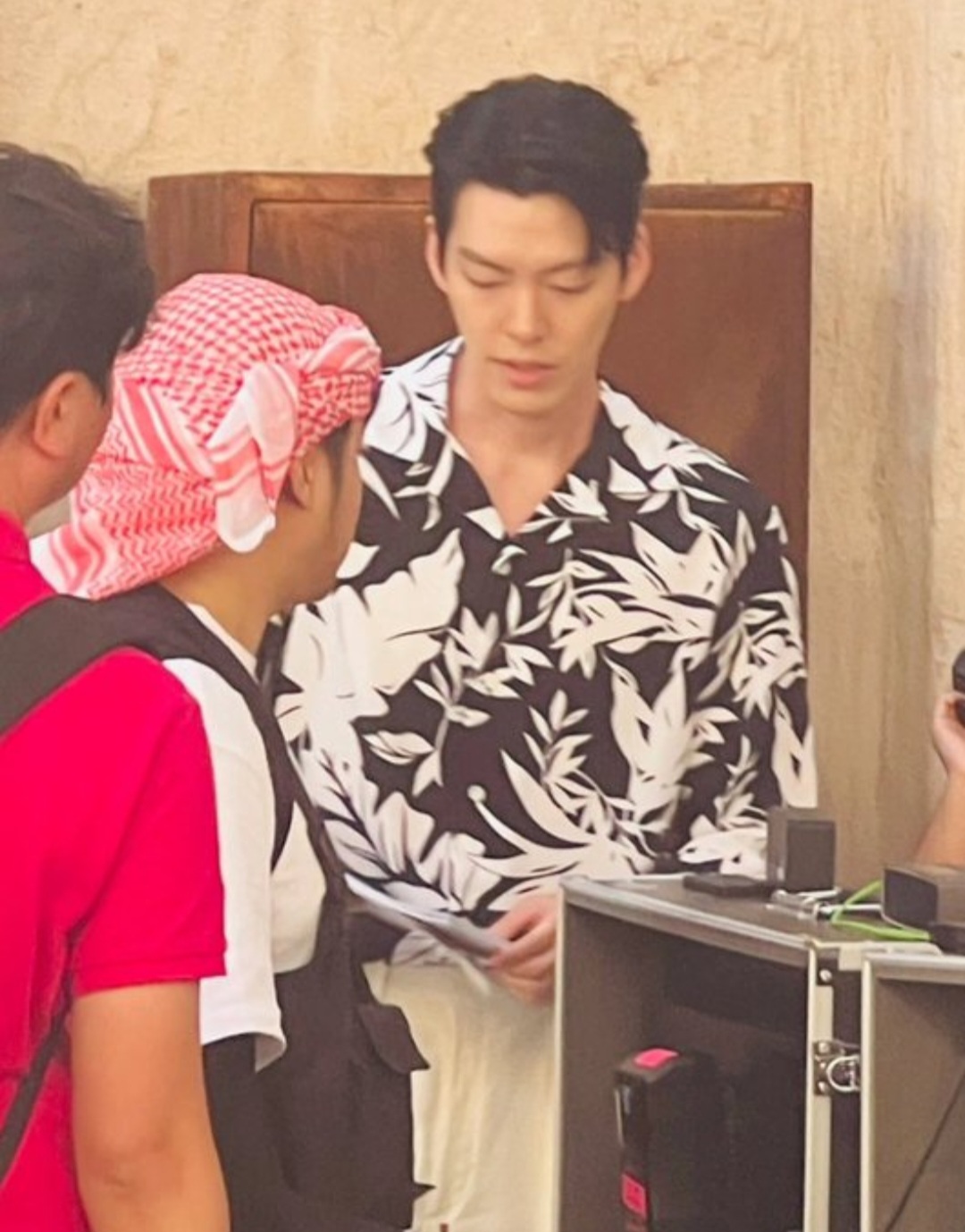 김우빈 수지 두바이 촬영 목격짤 다 이루어질지니 | 인스티즈