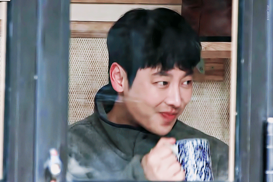 배역때문에 힘들게 살 찌웠는데 서서히 말라간 배우 김동욱 | 인스티즈