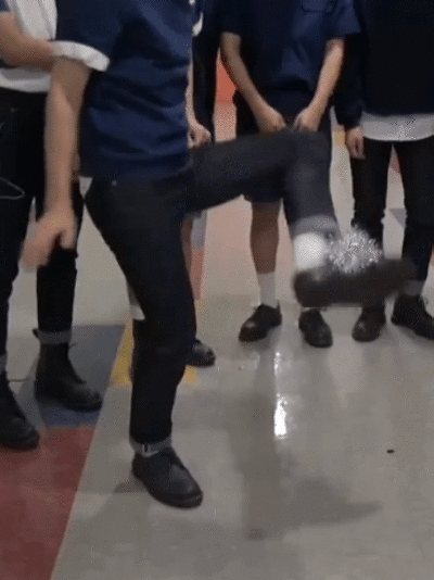 천방지축 어리둥절 빙글빙글 돌아가는 우당탕탕 케이팝.jpgif (스압) | 인스티즈