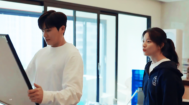 신혼부부 가산점 받아서 아파트 입주하려고 친구랑 위장결혼을 했는데요...jpgif | 인스티즈