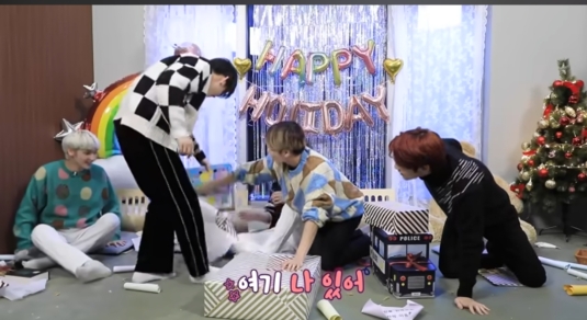 선물이 노트북 이라해서 서로 가지러고 싸운결과 | 인스티즈