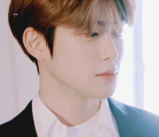 냉미남인지 온미남인지 의견 엄청 갈리는듯한 아이돌.jpg | 인스티즈