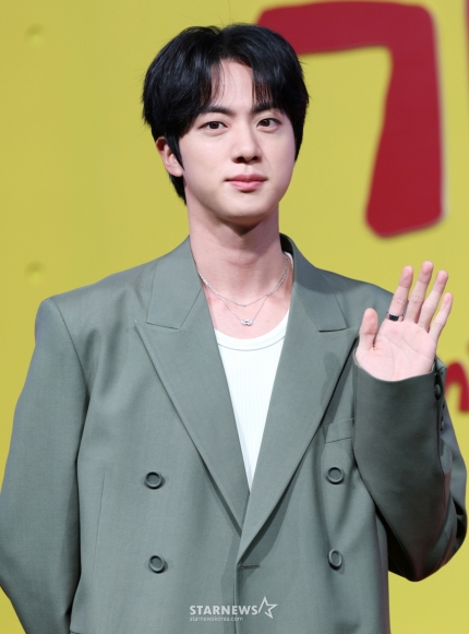 방탄소년단 진, 서울아산병원 1억원 기부 "아이들 밝게 뛰어놀길"[공식] | 인스티즈