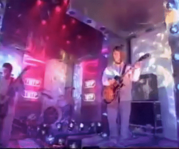 립싱크하래서 짜증난 밴드들의 대깽판 라이브들 | 인스티즈