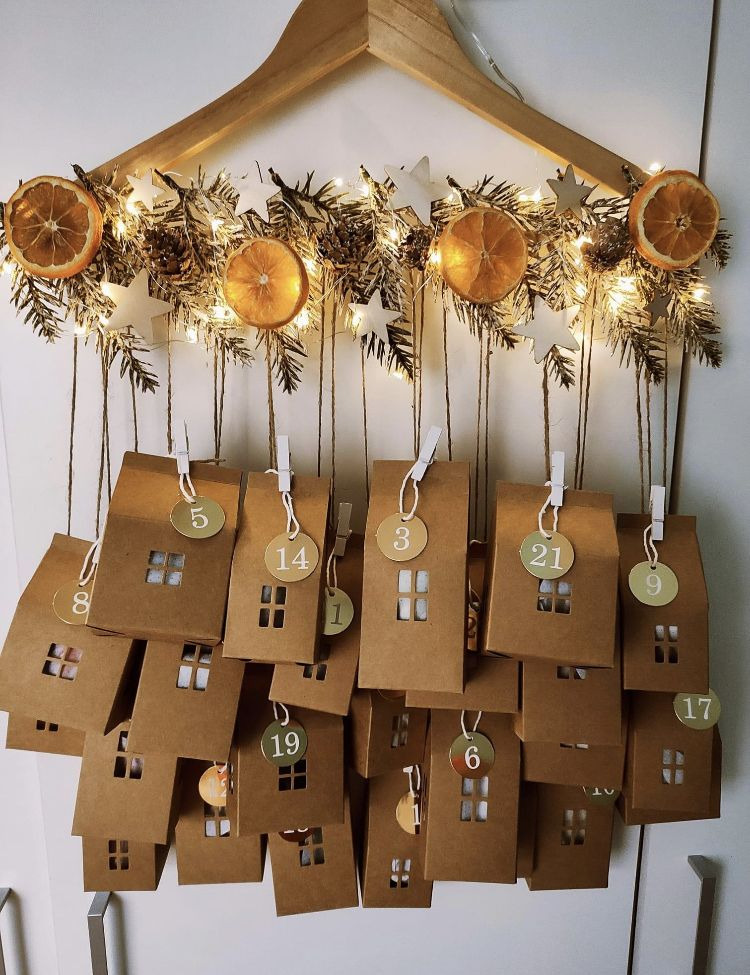 곧 크리스마스인데 설마 아직도 어드벤트 캘린더 안 산 눈아가 있념..?; | 인스티즈