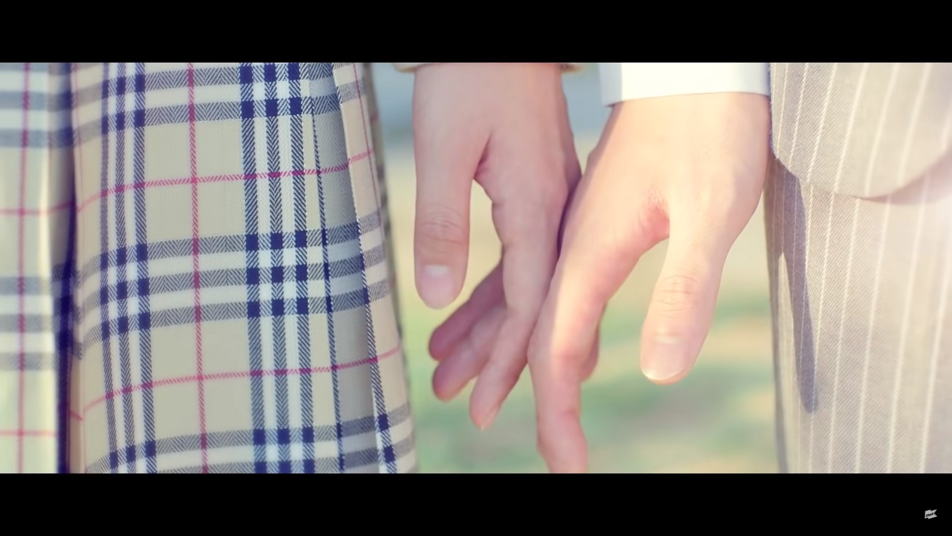 세븐틴 '만세' 뮤비 속 남주는 누굴까? | 인스티즈