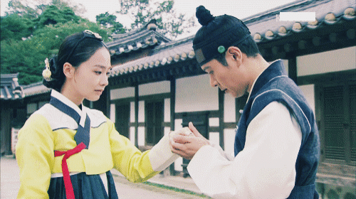 방영 초반에 반응 안좋았지만 미쳐버린 서사와 연기력으로 베커상까지 받은 서브커플.gif | 인스티즈