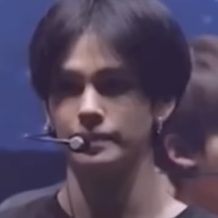 어느 아이돌 그룹의 무대 조명 체크하는 방법 | 인스티즈