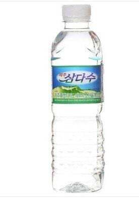 은행에서 물마시다 보안직원한테 혼났어요.jpg | 인스티즈