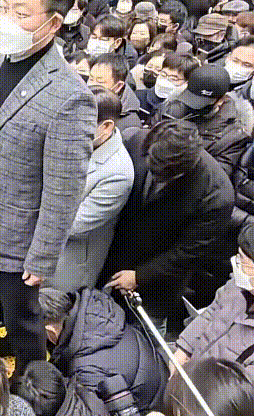 이재명 지키는 한준호 모음 | 인스티즈