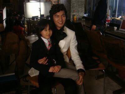 몇달 전 트위터를 핫하게 달궜던 '아이돌 세계관 붕괴 조합 모음' | 인스티즈