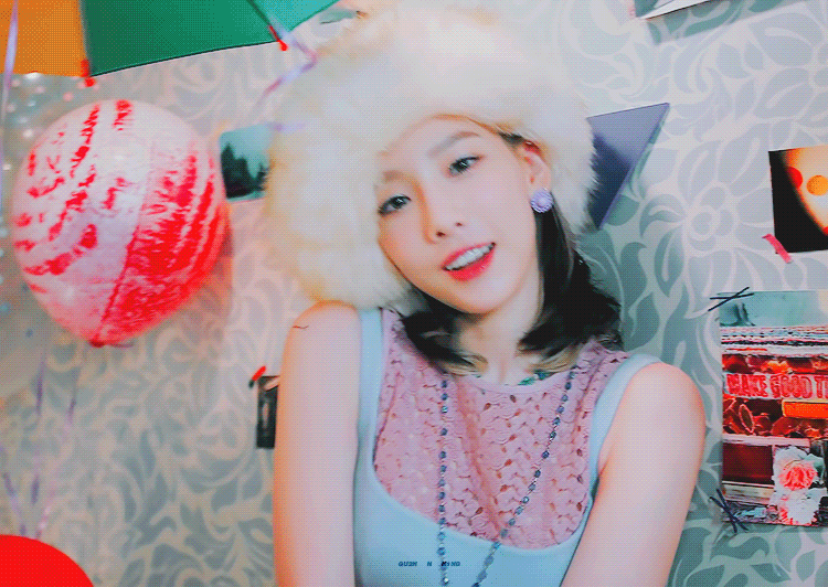 사계에 이어 사람마다 갈린다는 태연 신곡"What Do I Call You"킬링파트.gif | 인스티즈