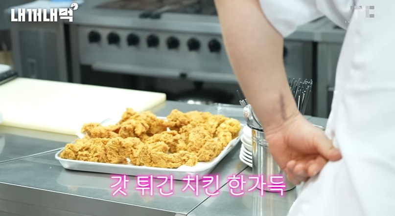 연돈볼카츠 이미지