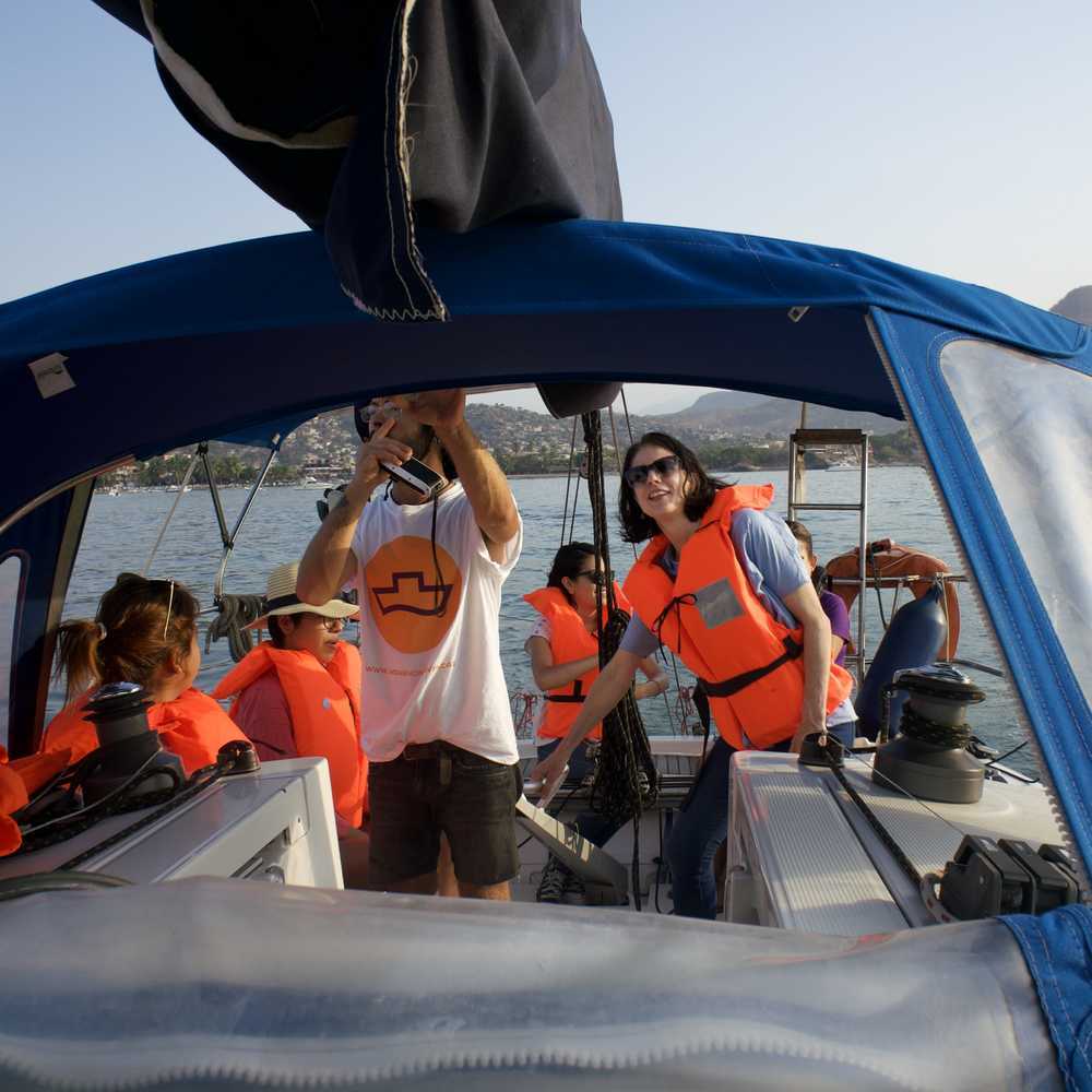 이 땅에선 낙태가 범죄라고? ㅇㅇ 그럼 바다에서 낙태할게 | 인스티즈