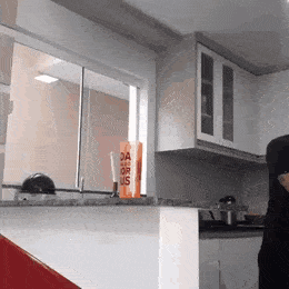 새벽에 아무도 깨우고 싶지 않을때.gif | 인스티즈