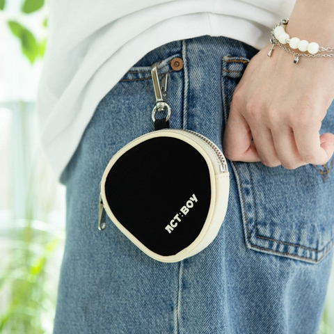 팬 아닌척 쌉가능할듯한 아이돌 굿즈 | 인스티즈