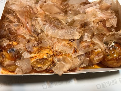 와 타코야키 사장님 트럭 개큰걸로 바꾸셧어 | 인스티즈