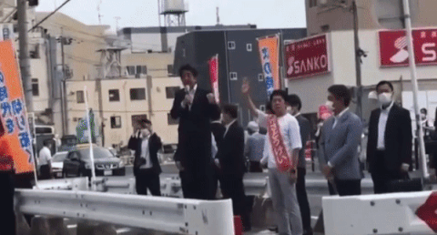 아베 총살.gif | 인스티즈