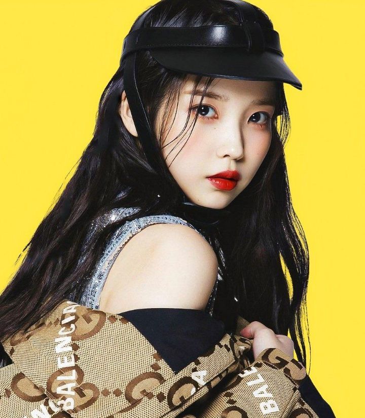 아이유의 중화권 인기가 많아지는 데에 큰 기여를 한 영상들 | 인스티즈