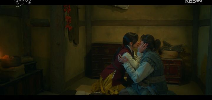 [달이뜨는강] 평강X온달의 첫 입맞춤 "난 뽀뽀 같은 거 겁 안나거든?!" | 인스티즈