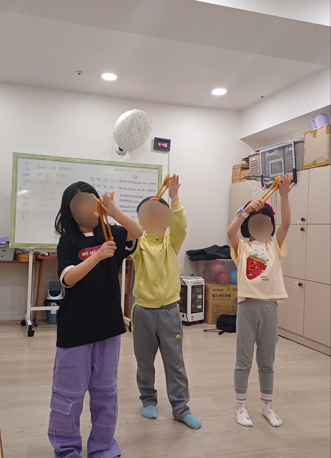 닐리리 이미지