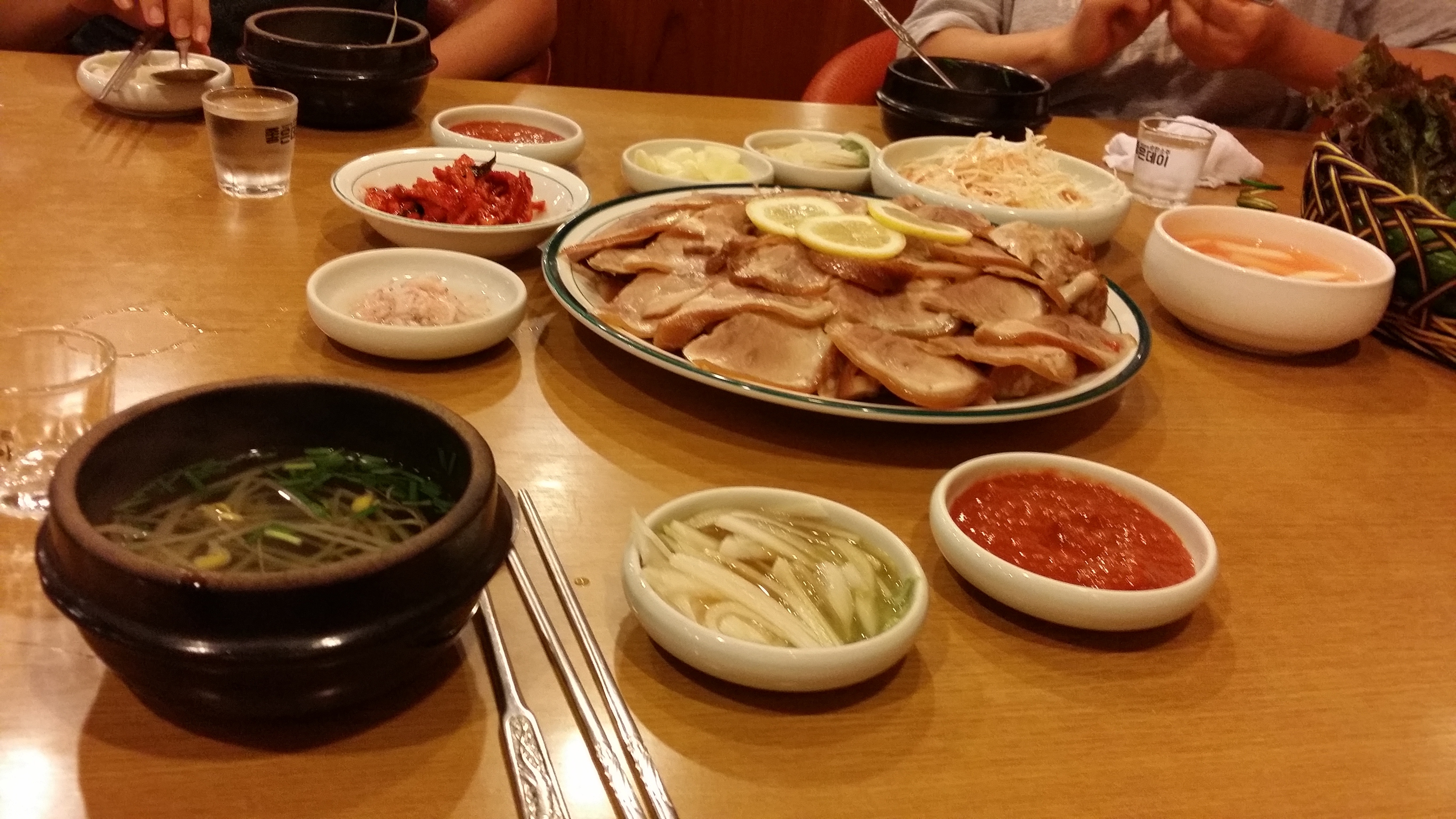 신사동족발 이미지