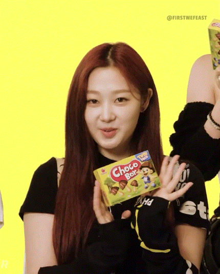 에스파 멤버들이 좋아하는 과자.gif | 인스티즈