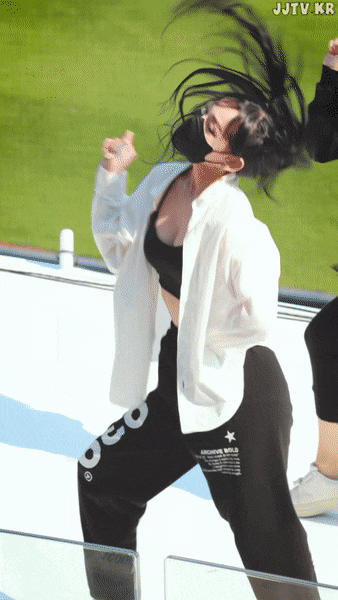 노제 빙의한 정희정 치어리더.gif | 인스티즈