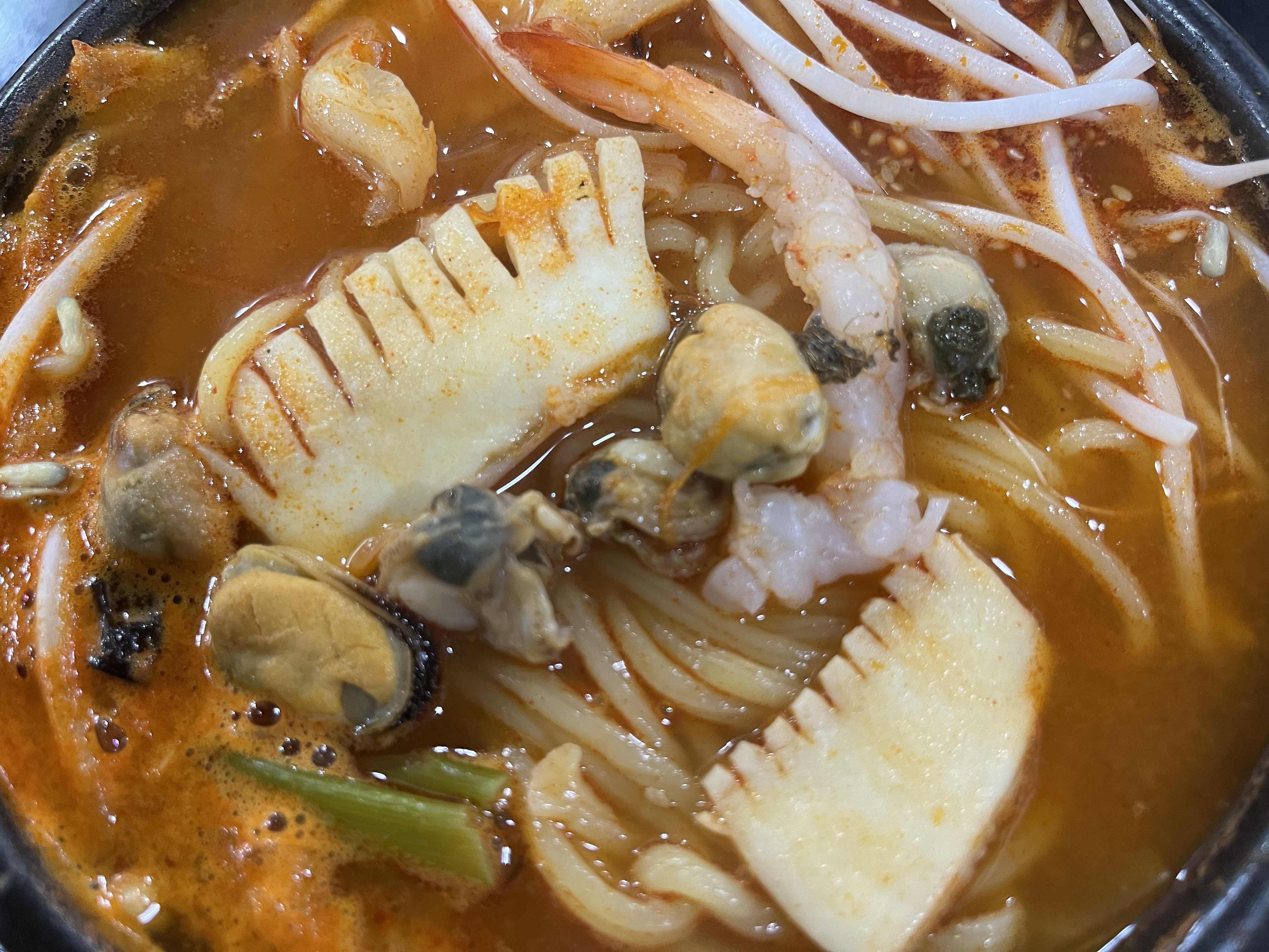 화산뚝배기짬뽕 이미지
