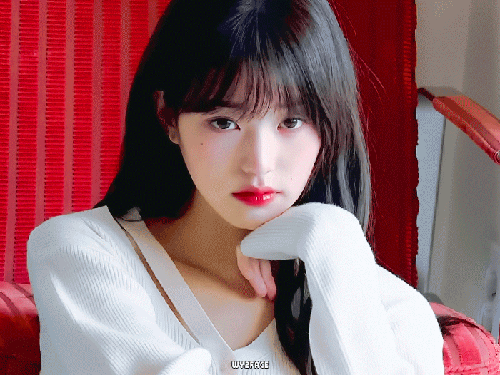 자컨에 올라온 아이브 장원영 얼굴 | 인스티즈