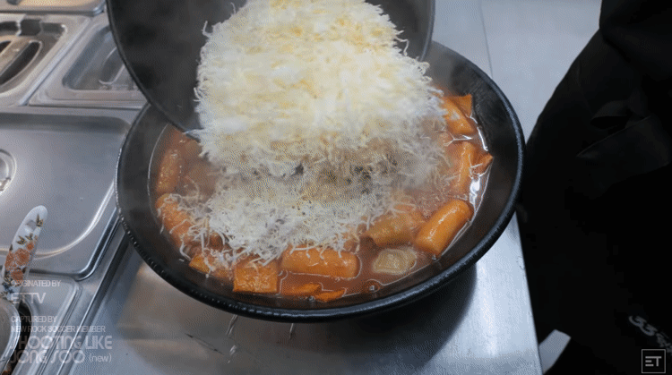 폭탄떡볶이 이미지