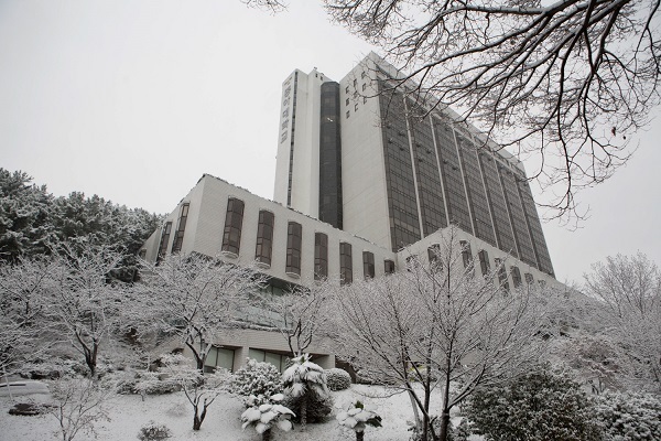 동아대학교 이미지