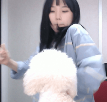 자면서도 할건 다 하는 트위치 스트리머 우정잉...jpg | 인스티즈