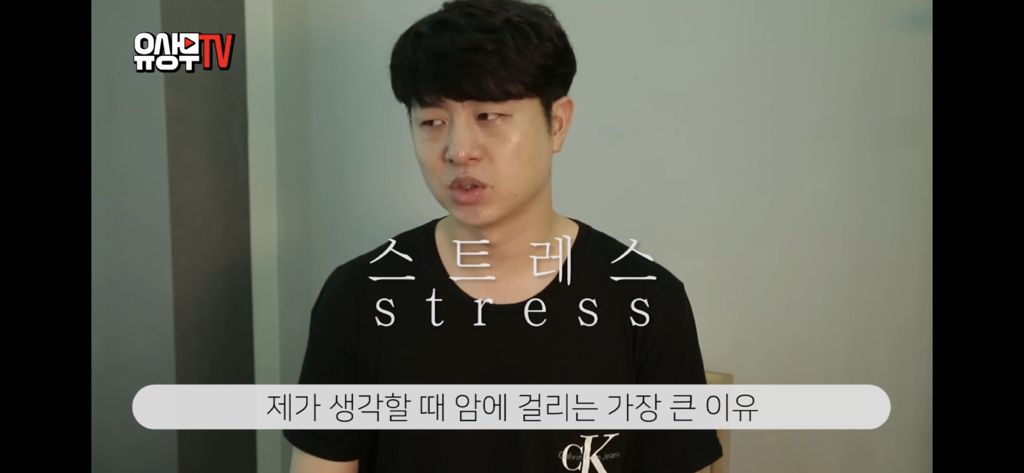 212afc6fdc48aca4213be04ea111e1cbcbba370c