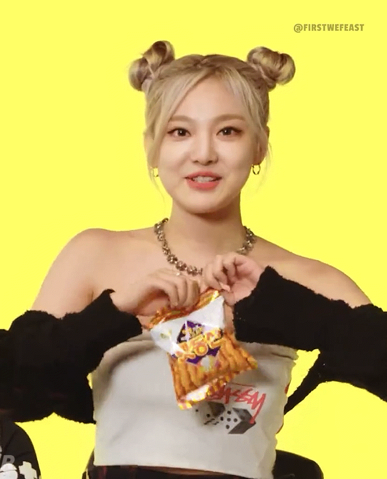 에스파 멤버들이 좋아하는 과자.gif | 인스티즈