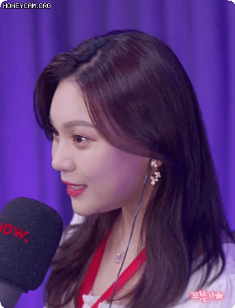 네이버나우 어벤걸스 보이는 오디오 여자친구 엄지.gif | 인스티즈