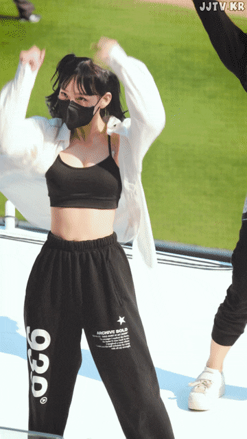 노제 빙의한 정희정 치어리더.gif | 인스티즈