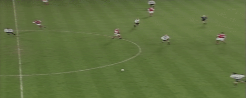 "왼발의 마법사"라이언 긱스 .gif | 인스티즈