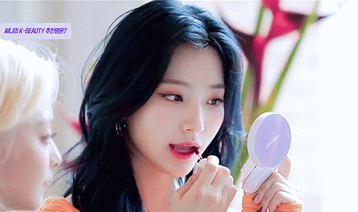 프로미스나인에서 본인이 가장 좋아하는 최애 멤버는? | 인스티즈